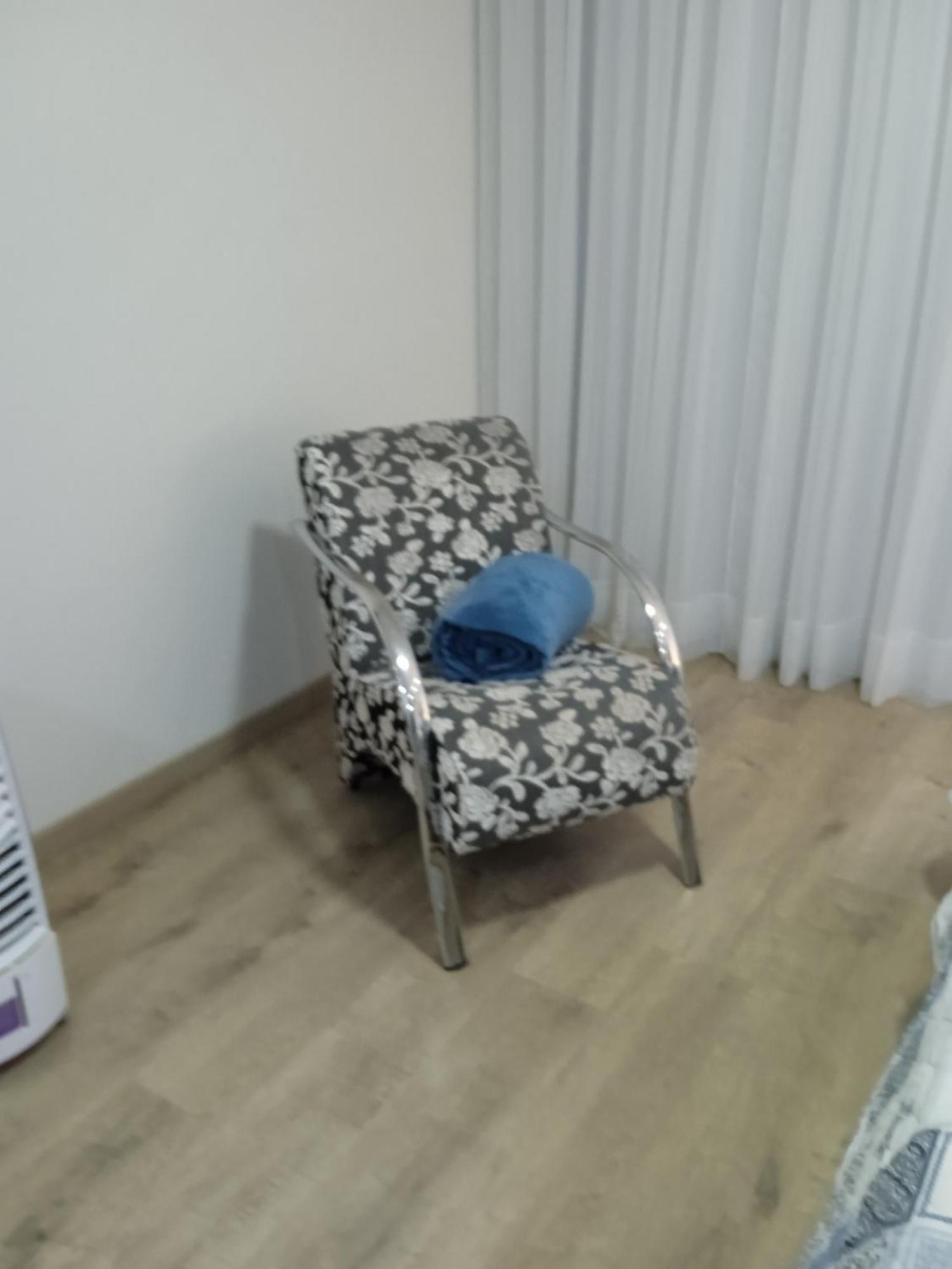 Casa Em Bairro Nobre, Valor Da Diaria Por Quarto Em Casa Compartilhada Apartment Lavras Bagian luar foto